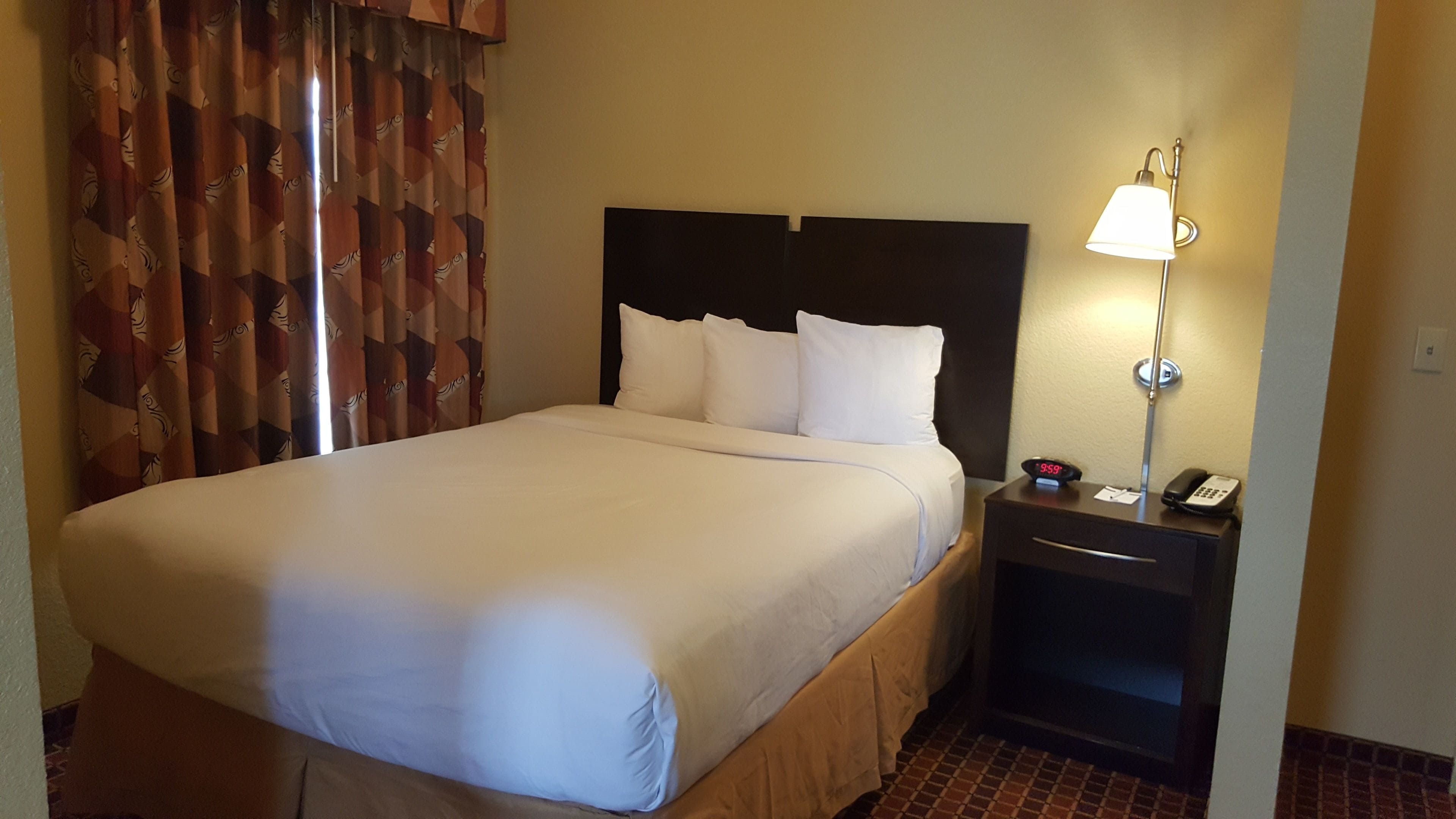 1 bedroom, desk, laptop workspace, blackout curtains