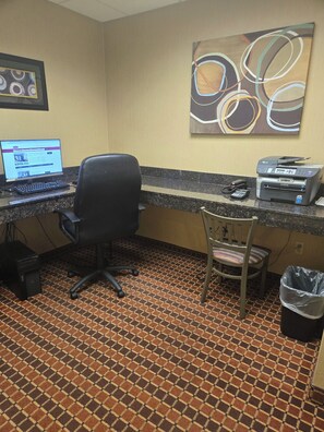 Business centre - Affordable Suites of America Rogers - Bentonville (Rogers)