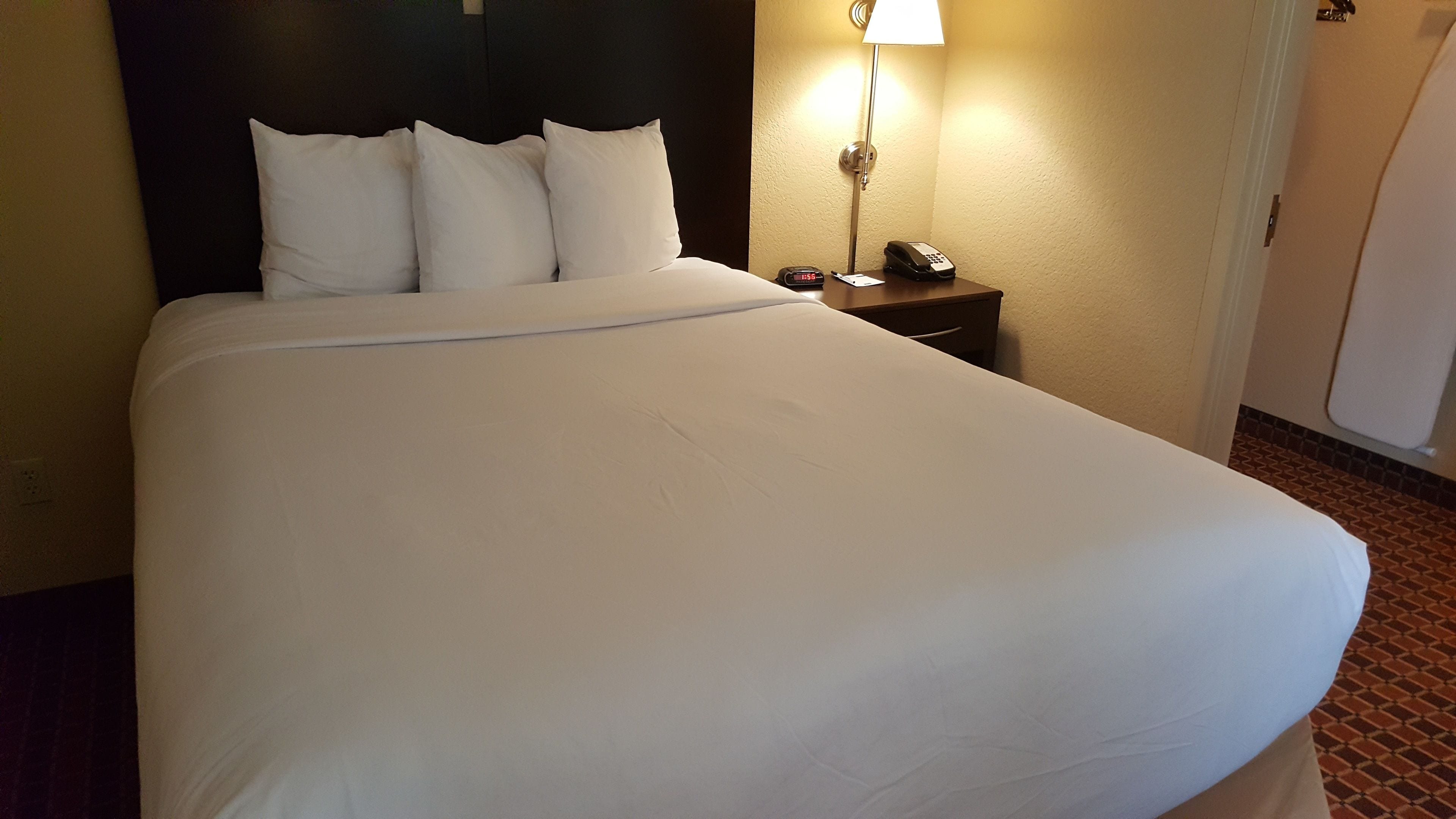 1 bedroom, desk, laptop workspace, blackout curtains