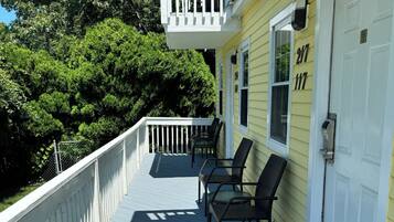 Deluxe Studio, Non Smoking | Terrace/patio