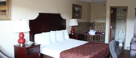 Chambre, 1 trĂšs grand lit, baignoire Ă jets (No Pets Allowed) | AccĂšs au Wi-Fi (inclus), literie fournie