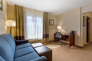Desk, blackout drapes, iron/ironing board, free WiFi