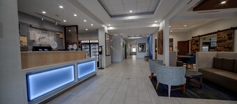 Holiday Inn Express & Suites Oklahoma City West-Yukon by IHG