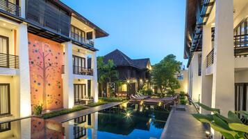 Outdoor pool, pool umbrellas