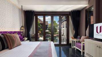 Phòng Superior, có thể sử dụng hồ bơi | Minibar, két bảo mật tại phòng, trang trí khác biệt, bàn