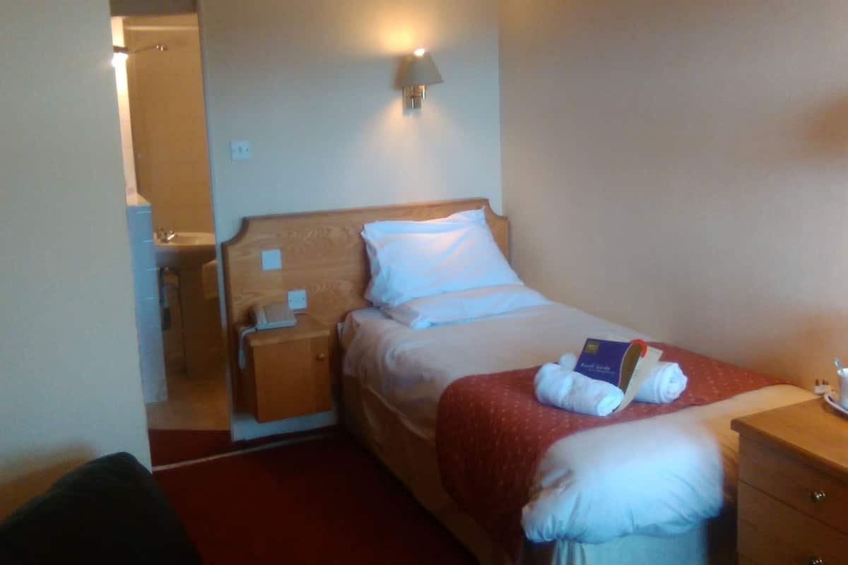 Desk, iron/ironing board (on request), cots/infant beds