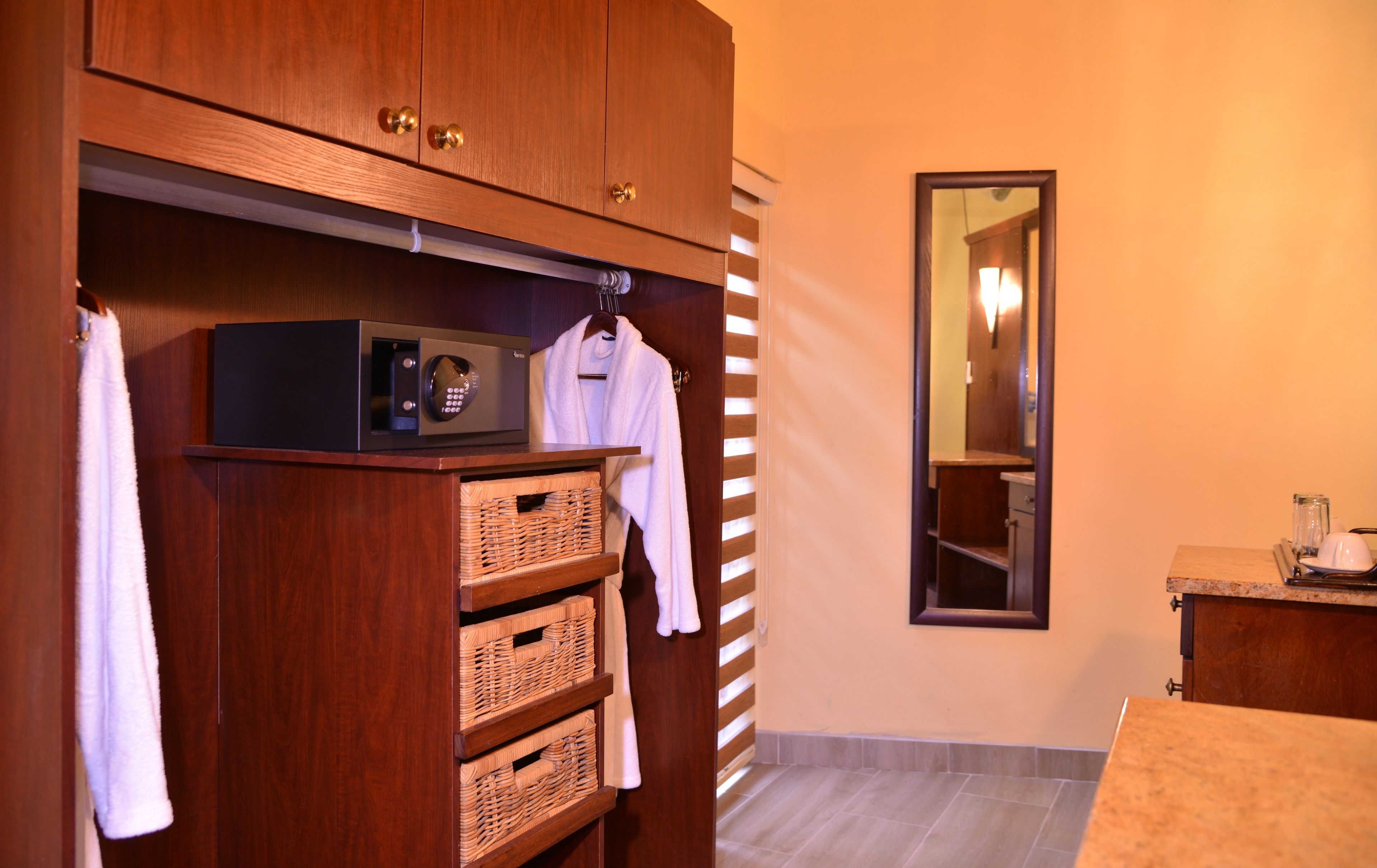 shishangeni | minibar, soundproofing