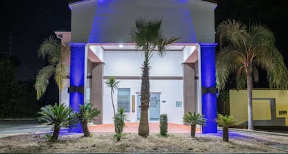 Travelodge by Wyndham Kingsland GA