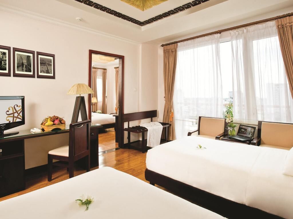 Minibar, in-room safe, desk, soundproofing