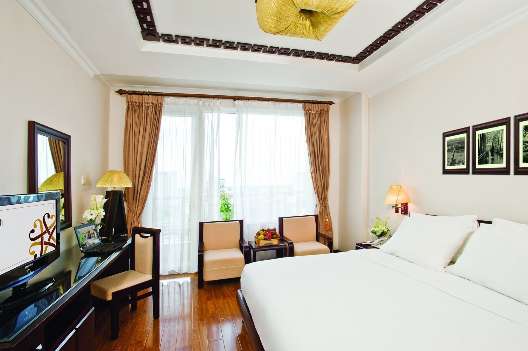 Minibar, in-room safe, desk, soundproofing