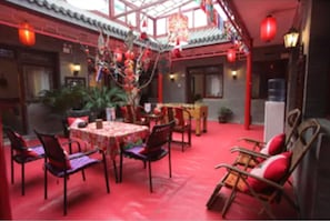 Breakfast area - Beijing CityCourt Hotel (Beijing)