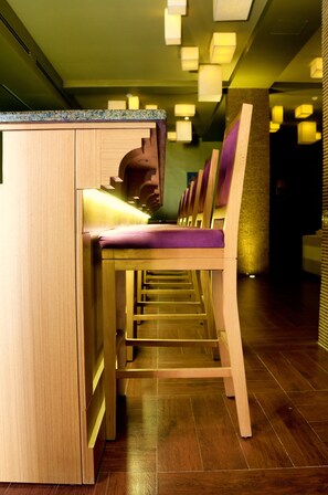 Bar (on property) - Mosaic City Hotel (Madaba)