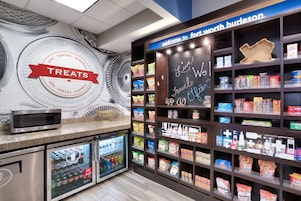 Snack bar