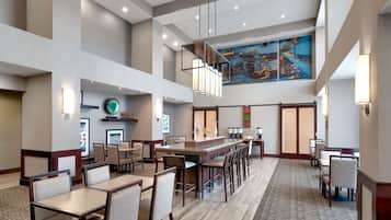 Desayuno buffet incluido todos los días