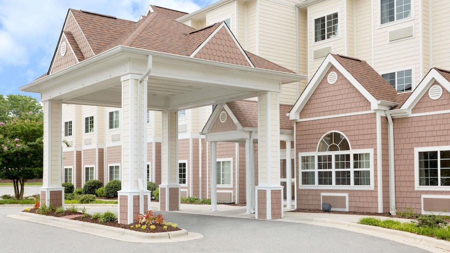 Microtel Inn & Suites by Wyndham Greenville/University Medic