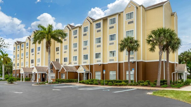 Exterior - Quality Inn & Suites Lehigh Acres Fort Myers (Lehigh Acres)