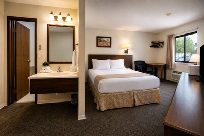 Homestead Inn Wolf Point Hwy 2