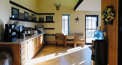 Homestead Inn Wolf Point Hwy 2