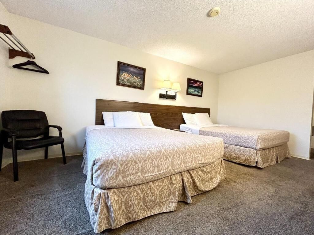 Coffres-forts dans les chambres, fer et planche à repasser