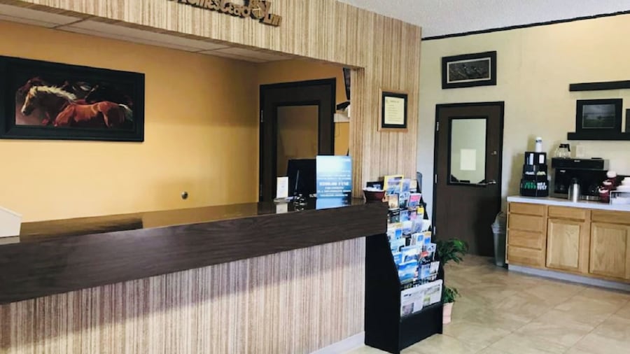 Homestead Inn Wolf Point Hwy 2