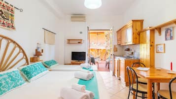 Estudio (3 people) | Minibar, caja de seguridad en la habitación y decoración personalizada