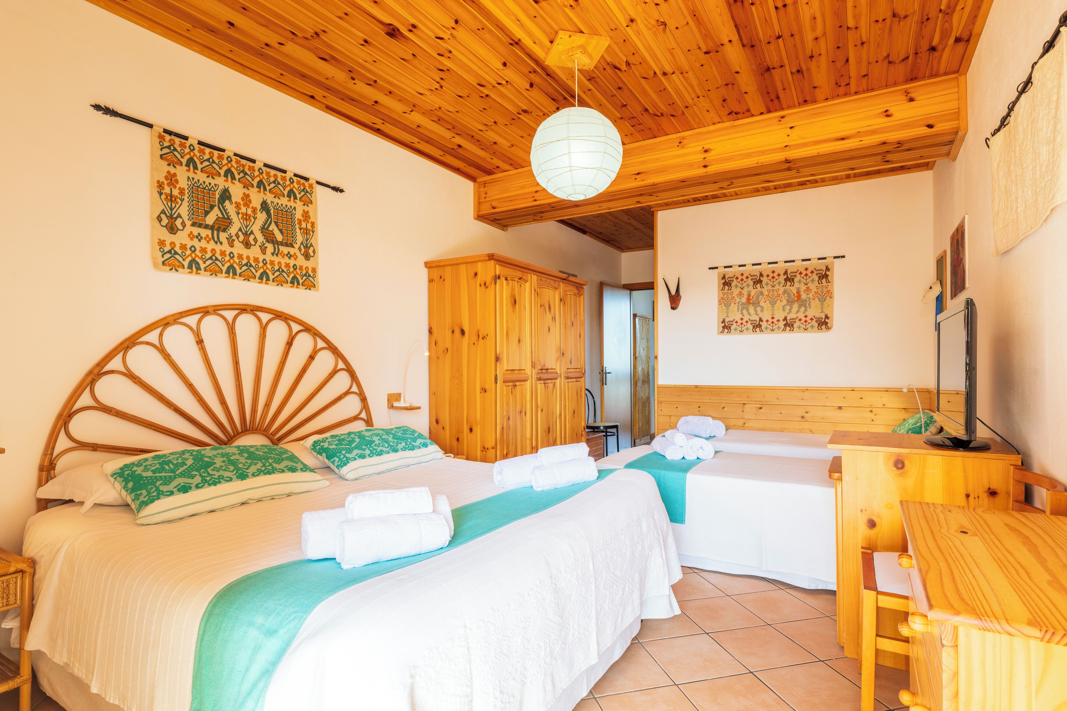 Apartment, 1 Bedroom, Sea View (4 people) | Minibar, in-room safe, individually decorated, individually furnished