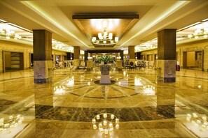 Lobby - Fantasia Hotel De Luxe (Kusadasi)
