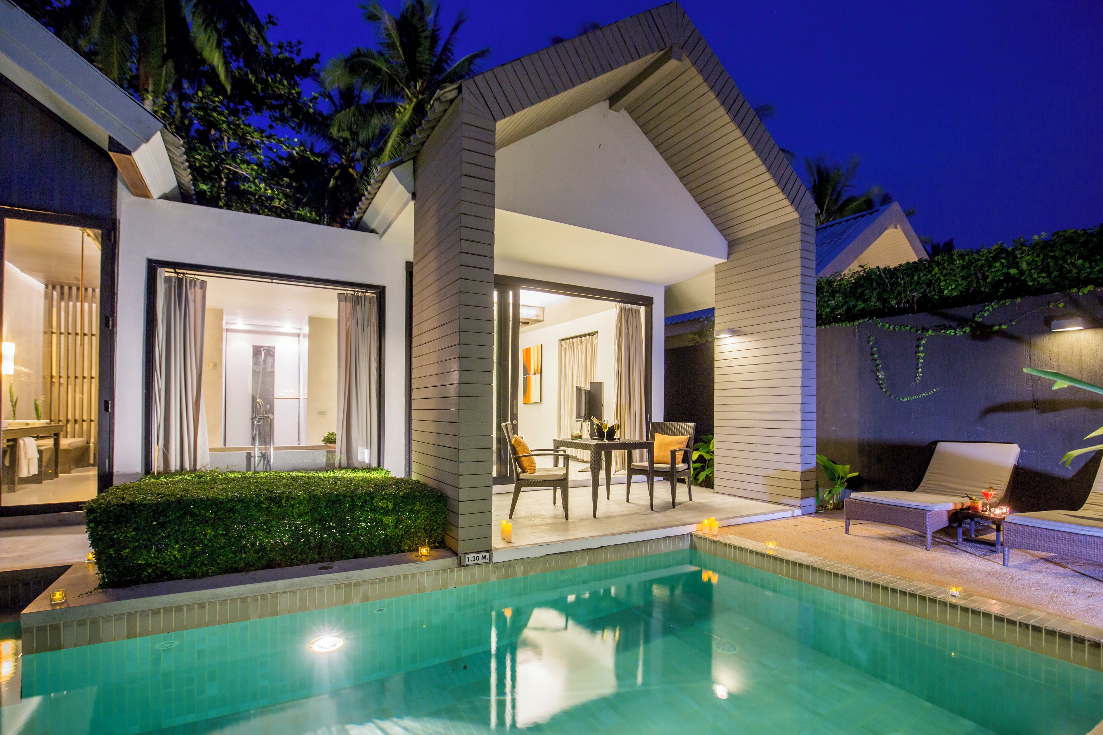Private pool