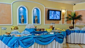 Lunch and dinner served - Hotel La Perla (Castel Volturno)
