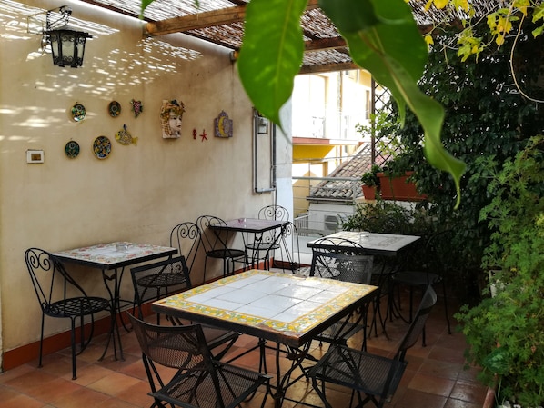 Terrace/patio