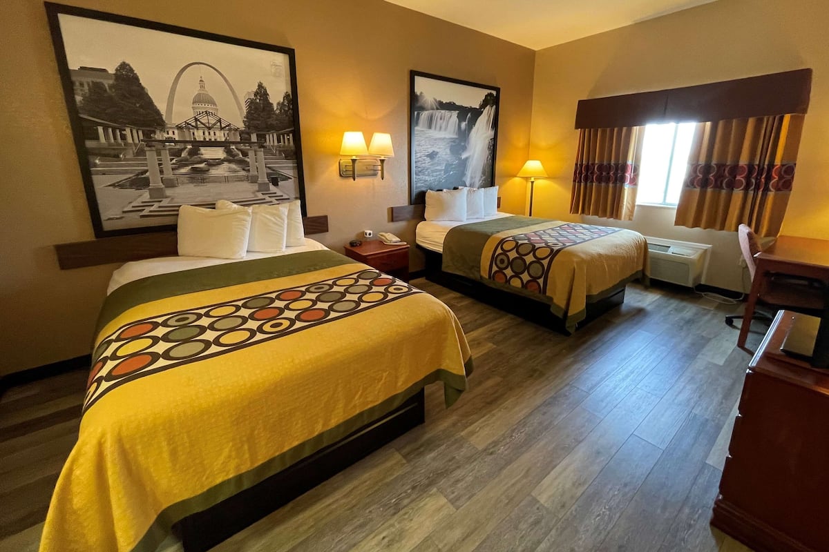 In-room safe, desk, blackout curtains, soundproofing