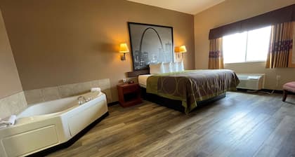 Super 8 by Wyndham Rolla