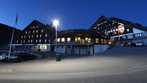 Uklassifisert bilde, 2 av 50, knapp