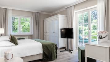 Economy Double Room | Garden view