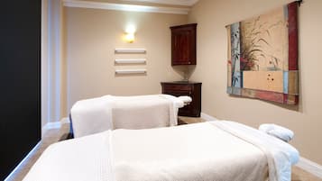 Couples treatment room(s), body treatments, hydrotherapy, aromatherapy