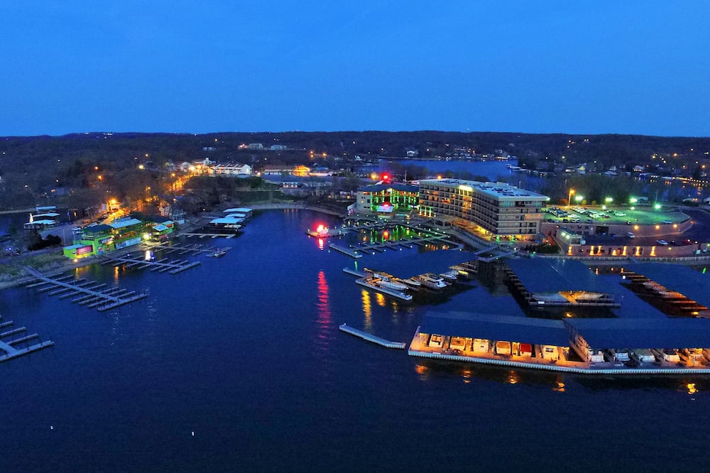 Camden on the Lake Resort & Spa