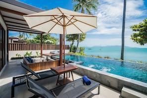 One Bedroom Beachfront Pool Villa