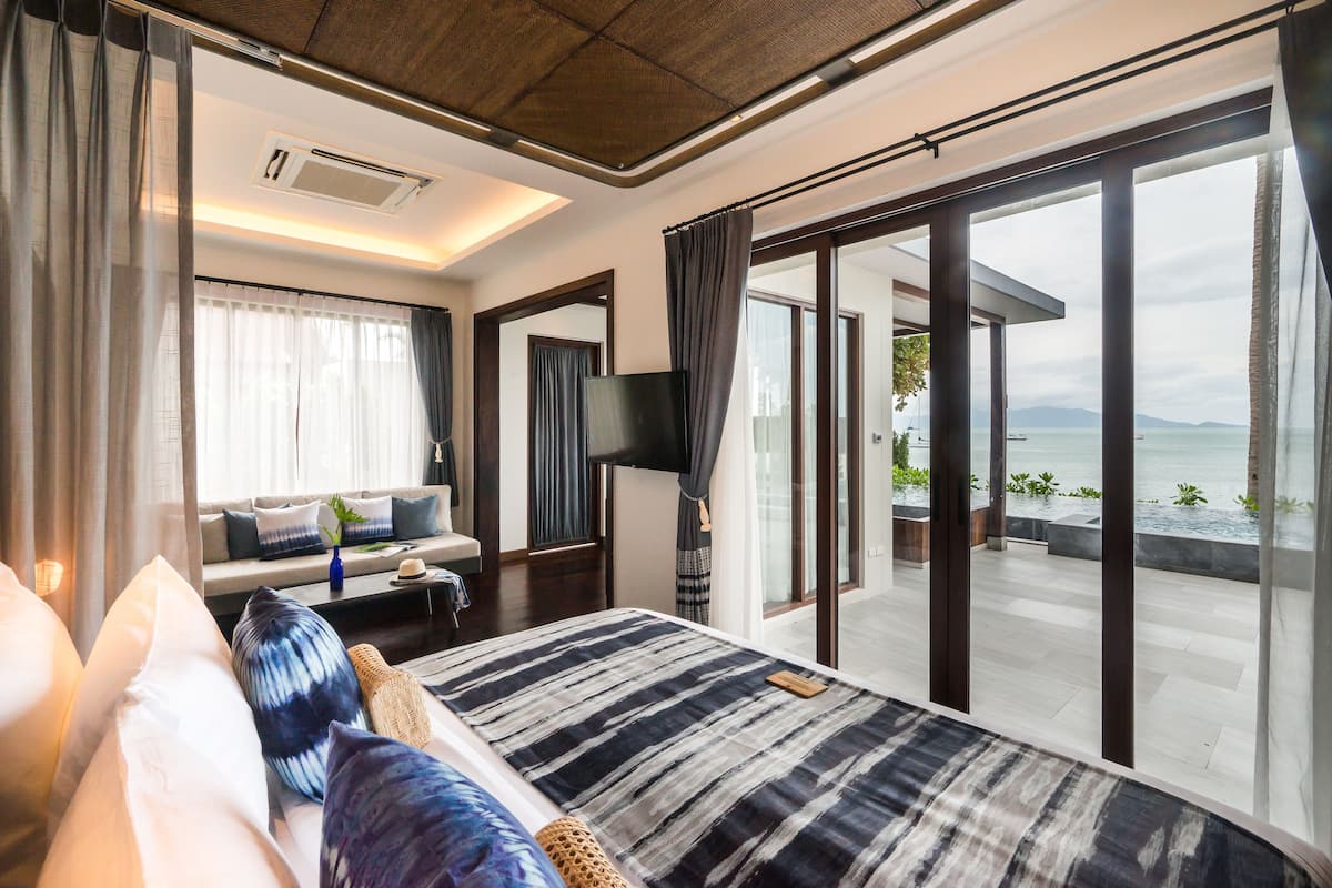 One Bedroom Beachfront Pool Villa | 1 bedroom, minibar, in-room safe, desk