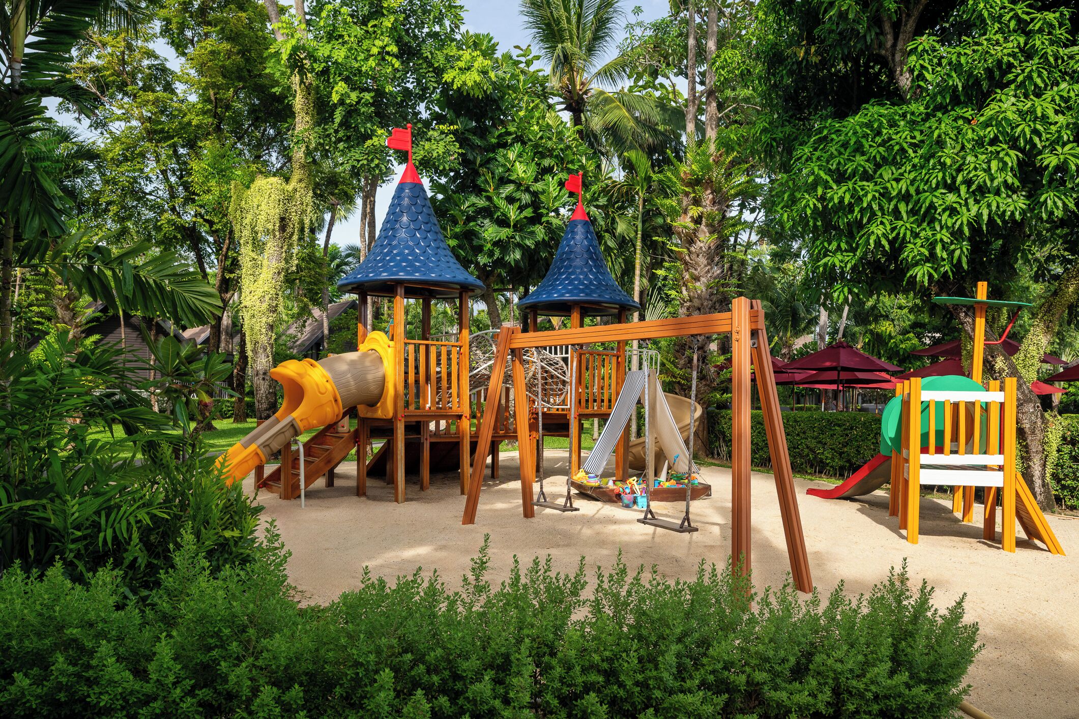 children’s play area – outdoor