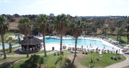 The Navigator - Palm Oasis Alvor