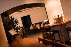 Bar (on property) - Hotel KRONE - eat, drink, stay (Bressanone)