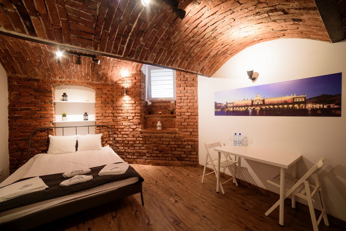 Apartment (5) | Iron/ironing board, free WiFi