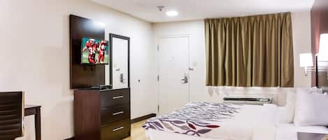 Desk, free cots/infant beds, rollaway beds, free WiFi