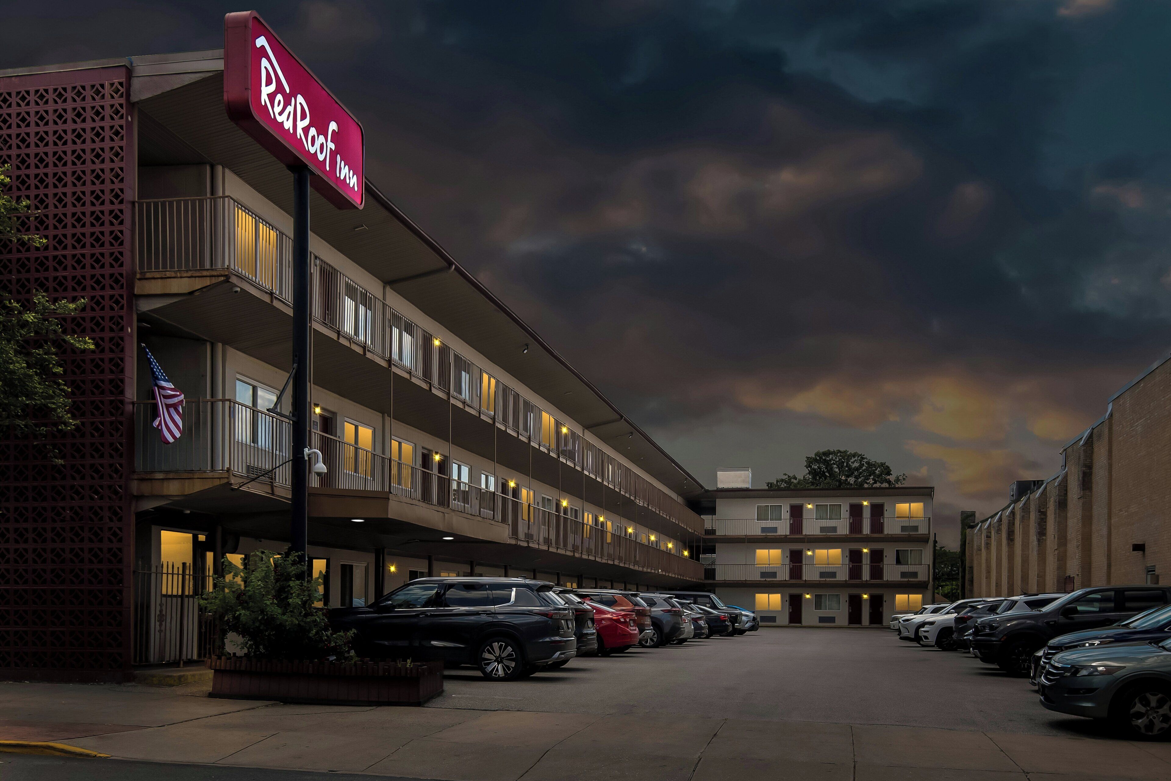 Front of property - evening/night