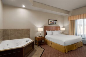 Superior Suite, 1 King Bed, Non Smoking | Jetted tub - Baymont Inn and Suites by Wyndham Sturgis (Sturgis)