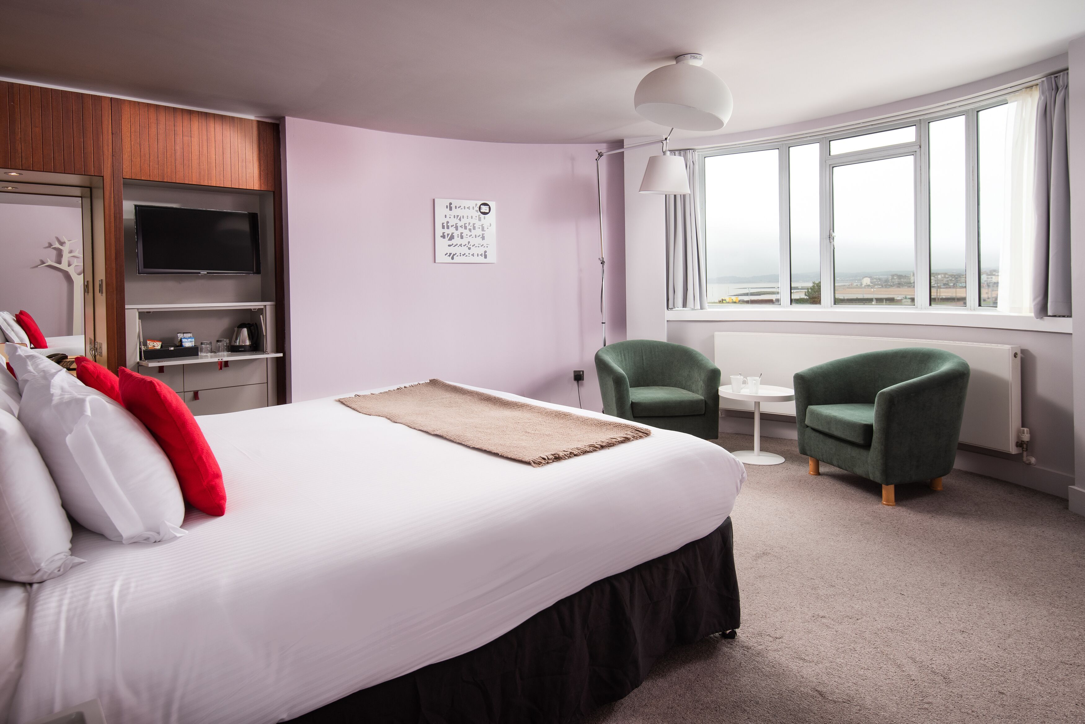 standard double room | 1 bedroom, in-room safe, individually decorated, individually furnished