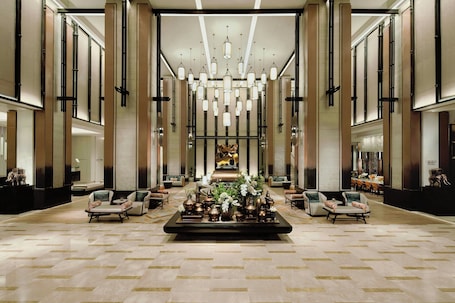 Lobby. Chiang Mai Marriott Hotel