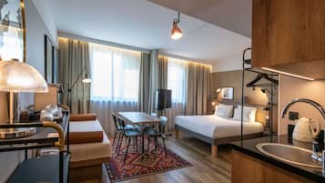 Ropa de cama de alta calidad y minibar