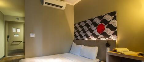 Standard Room, 1 Double Bed, Accessible (Adapted) | In-room safe, desk, blackout drapes, soundproofing
