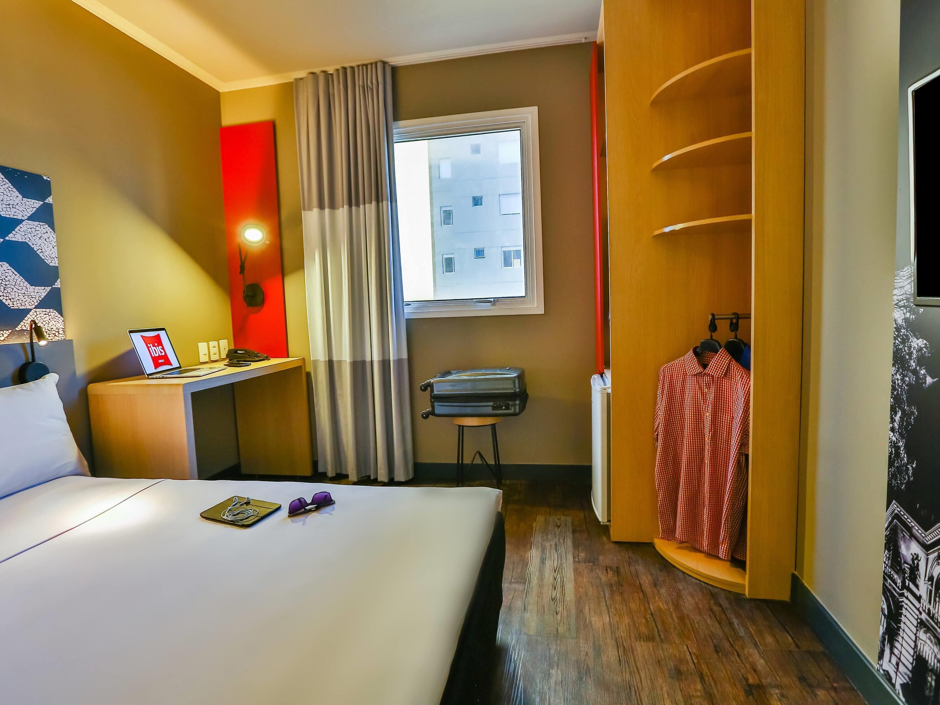 Standard Room, 1 Double Bed, Accessible (Adapted)